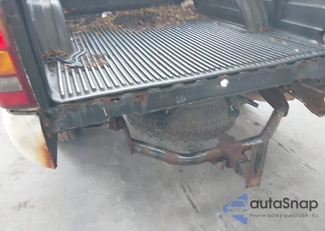 2006 GMC Sierra 1500 Work Truck z USA, uszkodzony, nr VIN 1GTEC14X76Z104032